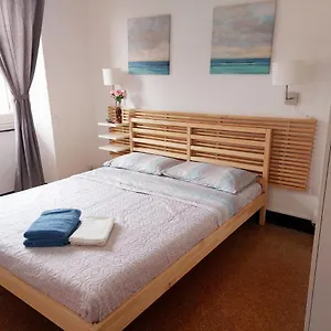 Brignole E Bed & Breakfast Genova